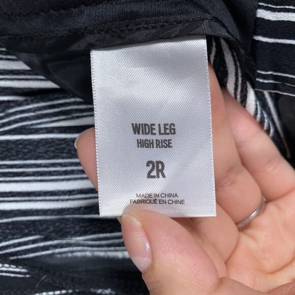 Express Womens Pants Black White Striped Wide Leg High Rise Belted Flowy 2R - Picture 5 of 13